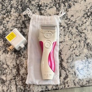 Panasonic Pink and White Wet/Dry Shaver Set